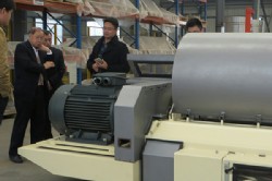 聞邦椿院士蒞臨指導(dǎo)